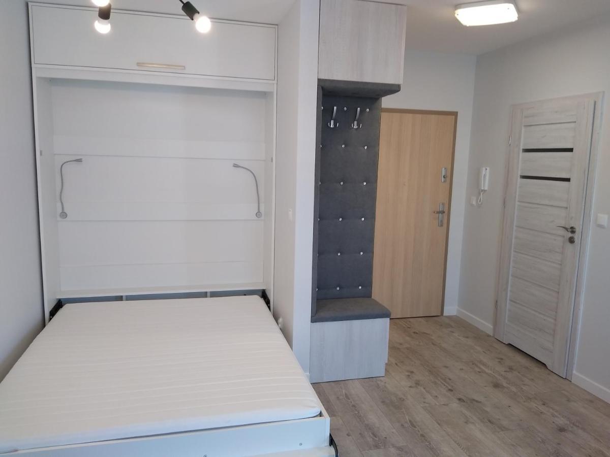 Apartament Loftcenter . Centrum Kielc, 100 Metrow Od Dworaca Pkp ! Кельце Экстерьер фото